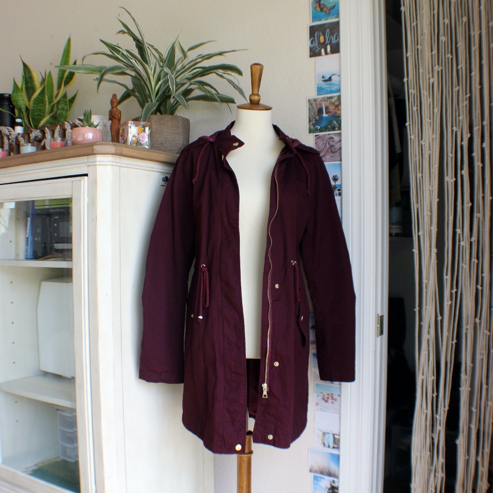 Women's Burgundy Jacket